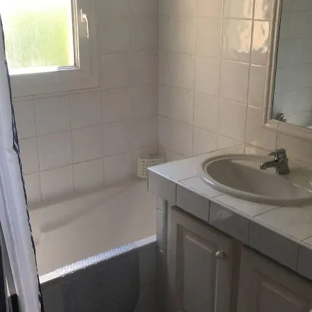 Villa Maison Cosy Avec Piscine Privee, Proche Plage Et Commerces, Ste Maxime - Fr-1-768-40 Sainte-Maxime