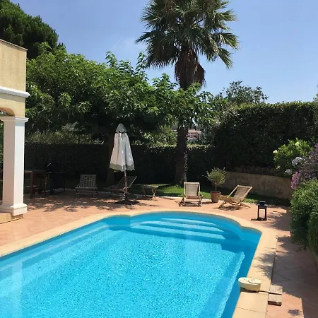 Maison Cosy Avec Piscine Privee, Proche Plage Et Commerces, Ste Maxime - Fr-1-768-40 Villa Sainte-Maxime